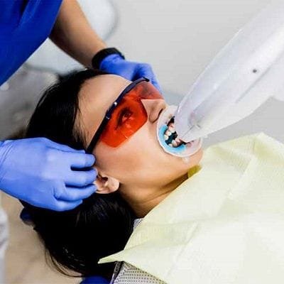 zoom teeth whitening in dubai
