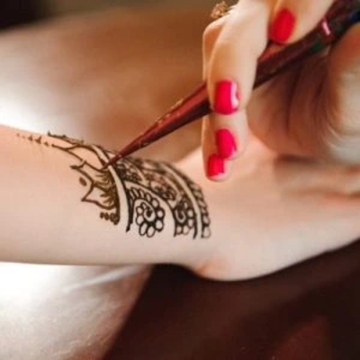 Henna Tattoo Removal in Dubai