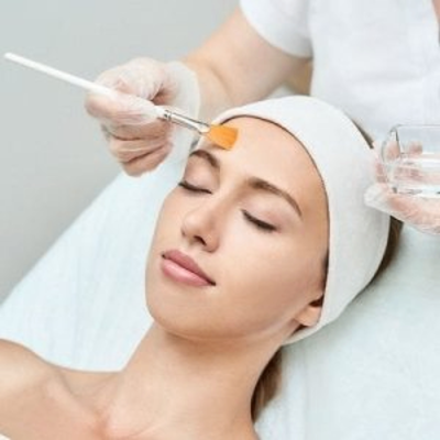 Mandelic Peel in Dubai